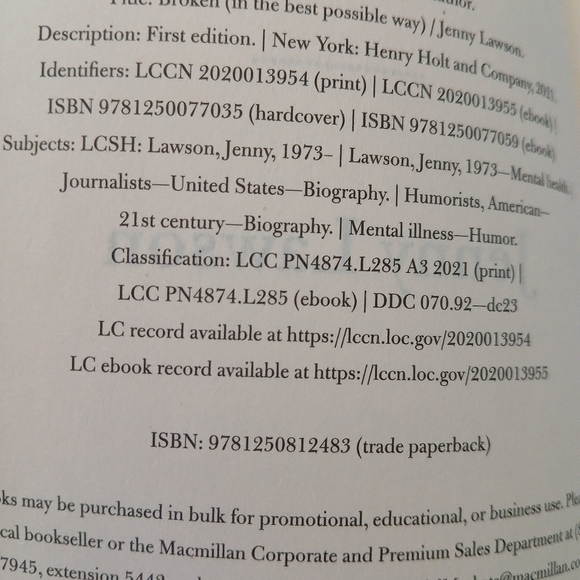 Jenny Lawson 'Broken' Book Paperback 2012 Biography Novel - Picture 7 of 7